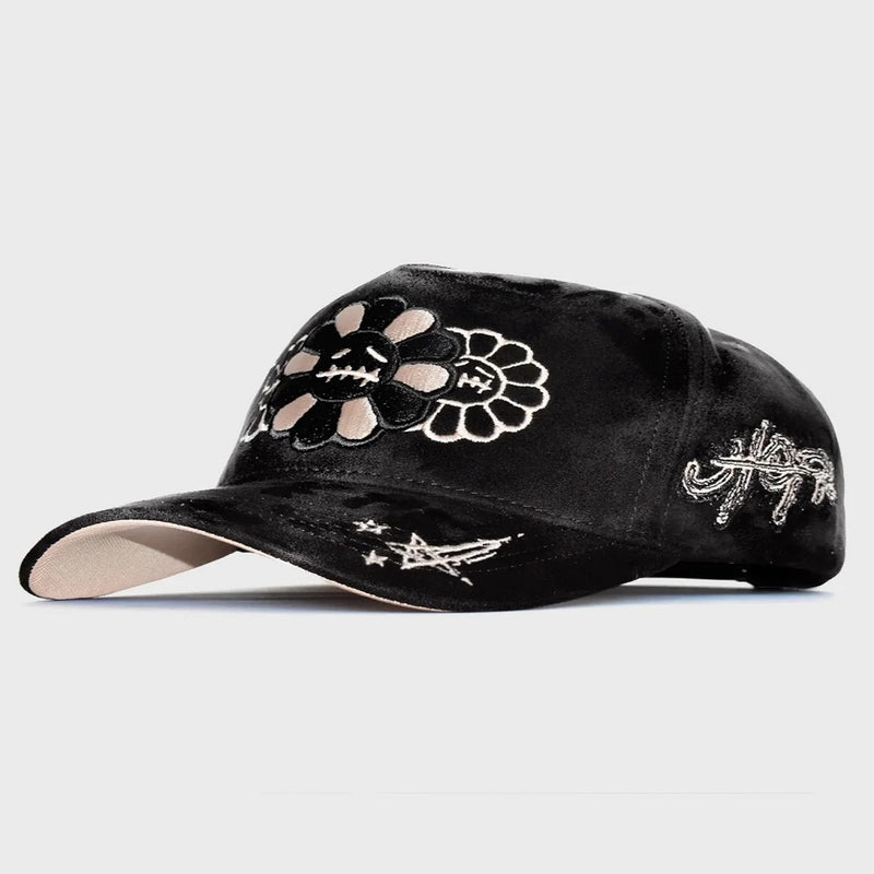 Innedit Headwear – "Muratravis Utopia"